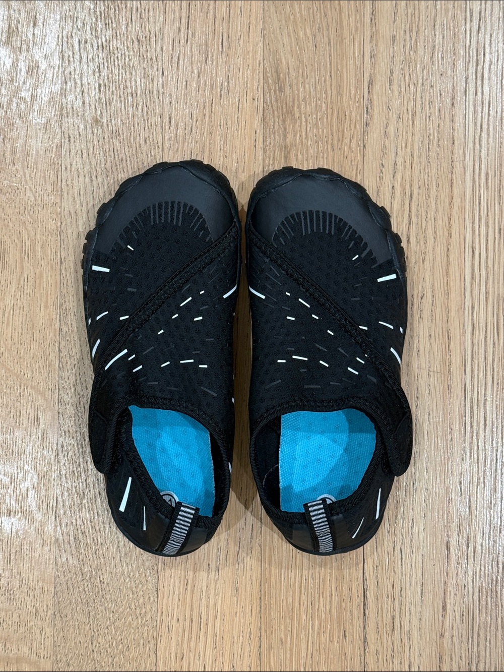 Kids Black Slip-On Water Shoes with Blue Insole 1 Big Kid/EU 31